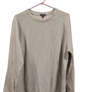 Banana Republic Mens Double Knit Crew Neck Shirt, Large, Tan
Excellent condition